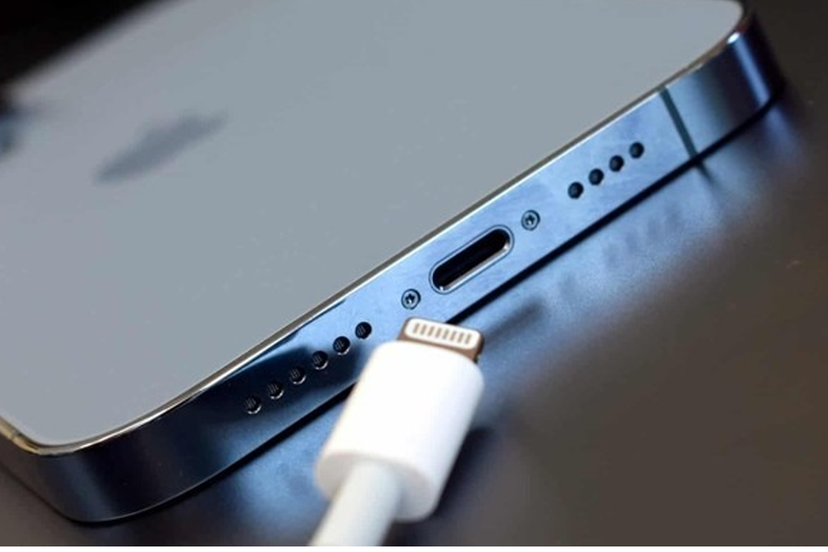 Bị báo lỗi chất lỏng khi sạc? Nguyên nhân và cách sửa chữa nhanh chóng - Hình 3 Bị báo lỗi chất lỏng khi sạc? Nguyên nhân và cách sửa chữa nhanh chóng - Hình 3