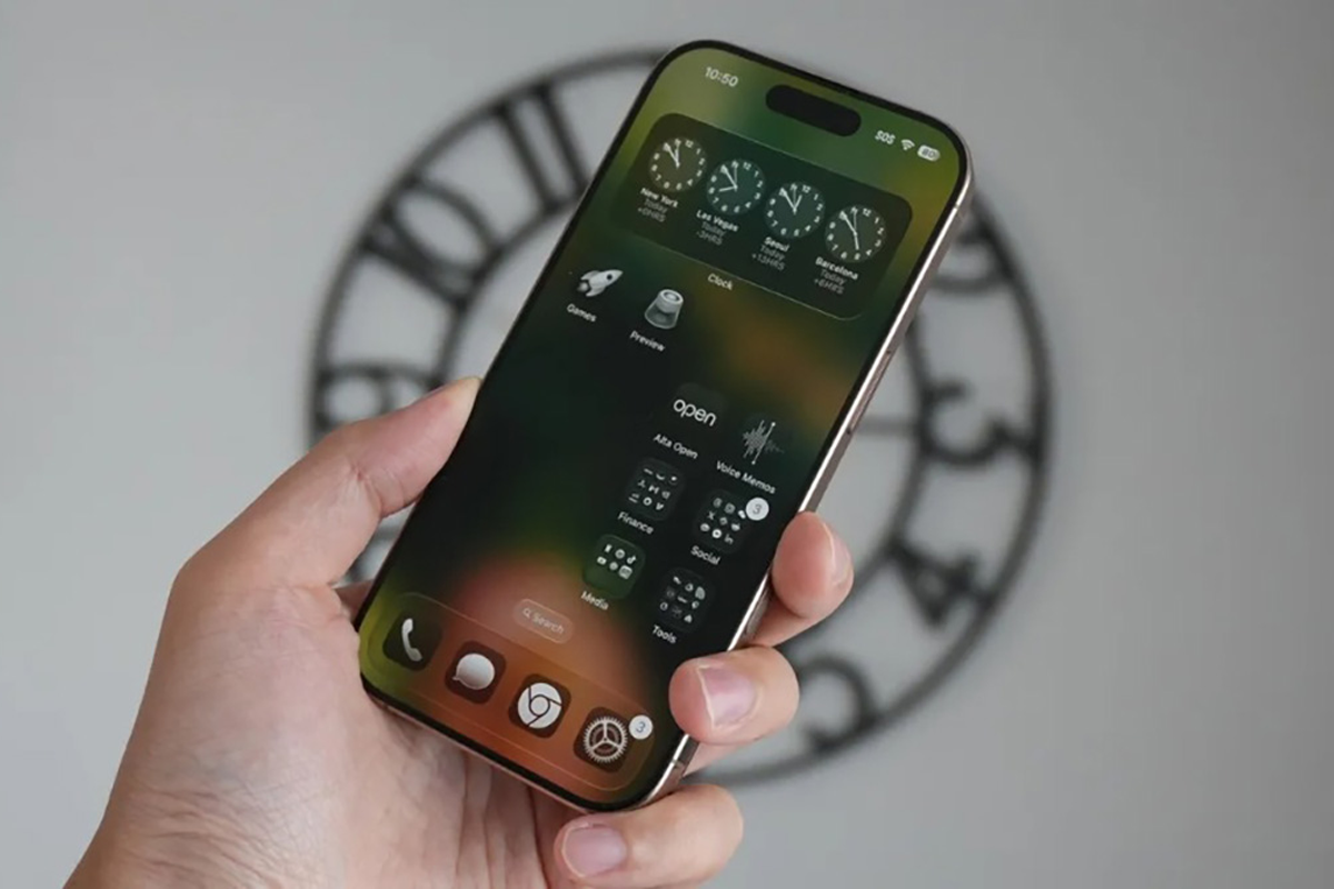 Apple chính thức chặn hạ cấp từ iOS 26.2 về 26.1: Bạn cần lưu ý gì? - Hình 1