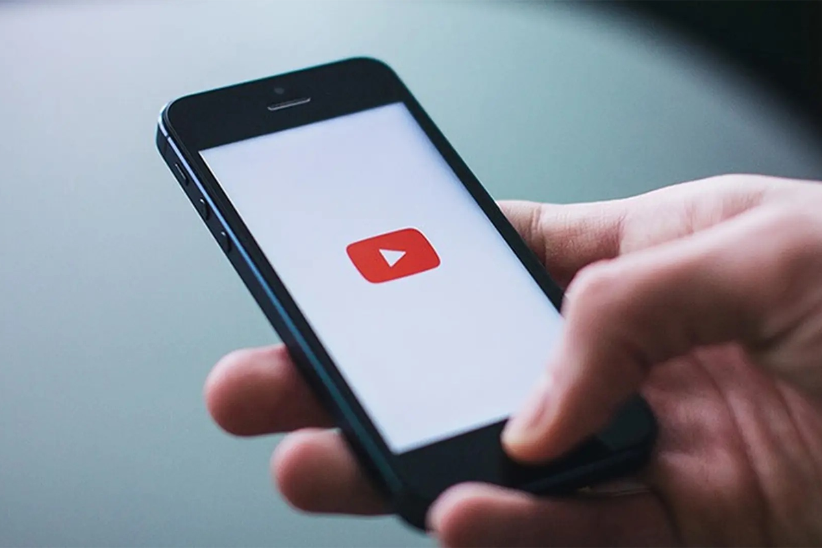 Sửa lỗi iPhone iPad không dùng được YouTube & App yêu cầu cập nhật - Hình 2 Sửa lỗi iPhone iPad không dùng được YouTube & App yêu cầu cập nhật - Hình 2