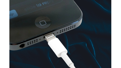 Chân sạc iPhone bị lỏng: Nguyên nhân, cách xử lý & Có nên thay?