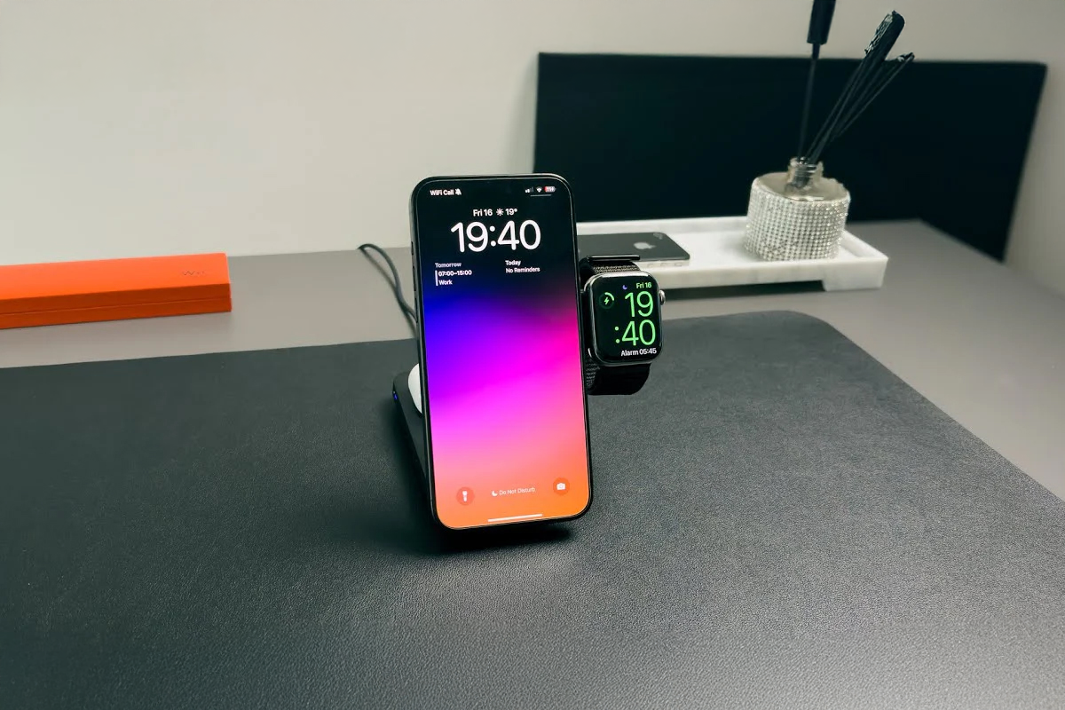 Giải đáp: Sạc không dây iPhone (W tối đa) & Sạc kép cùng lúc?