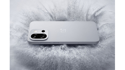 OnePlus 15 lộ diện màn hình OLED 165Hz siêu mượt, sẵn sàng phá vỡ 9 kỷ lục