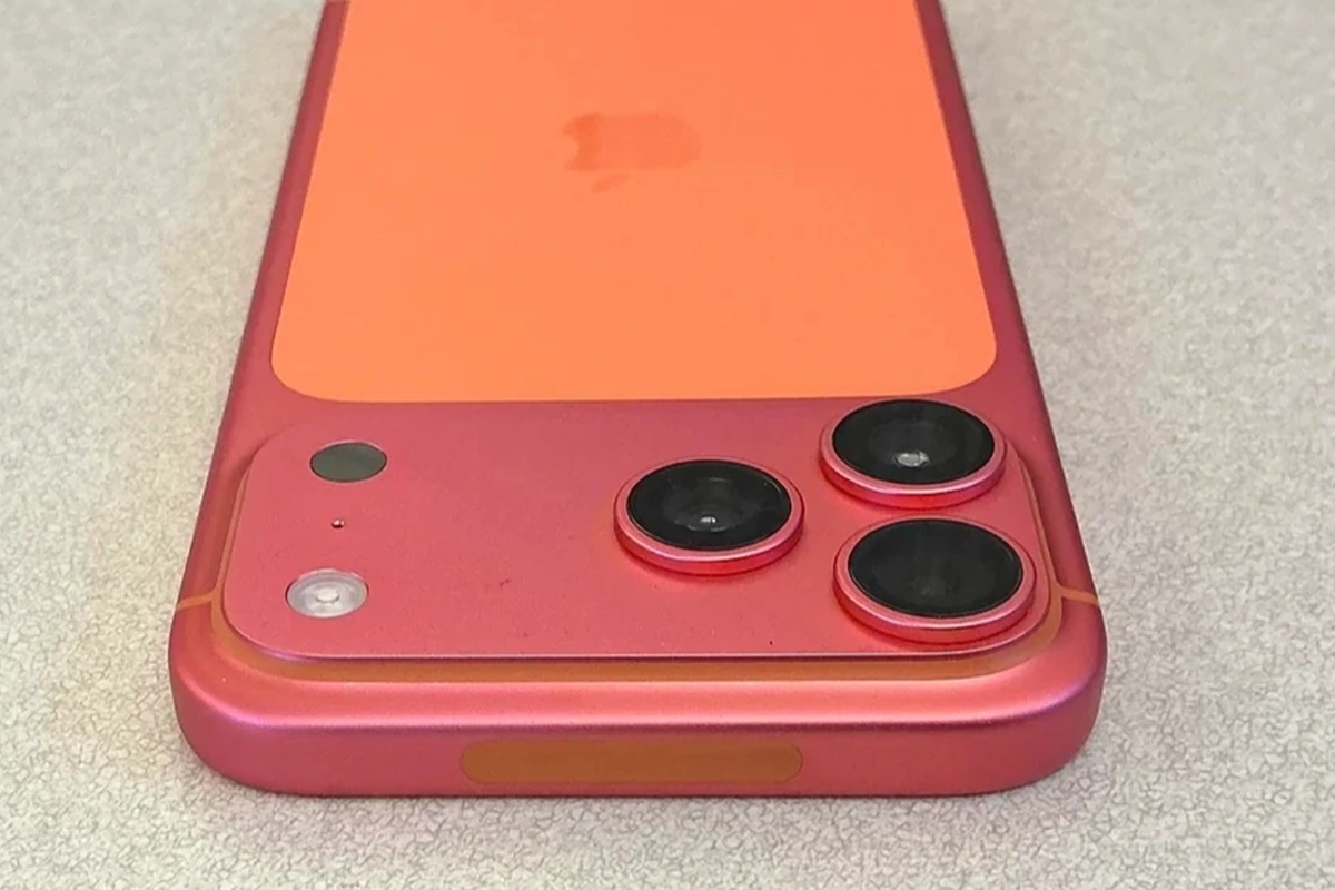Lỗi iPhone 17 Pro Cam Vũ Trụ bị ố hồng? Tìm hiểu lý do và cách khắc phục - Hình 1 Lỗi iPhone 17 Pro Cam Vũ Trụ bị ố hồng? Tìm hiểu lý do và cách khắc phục - Hình 1