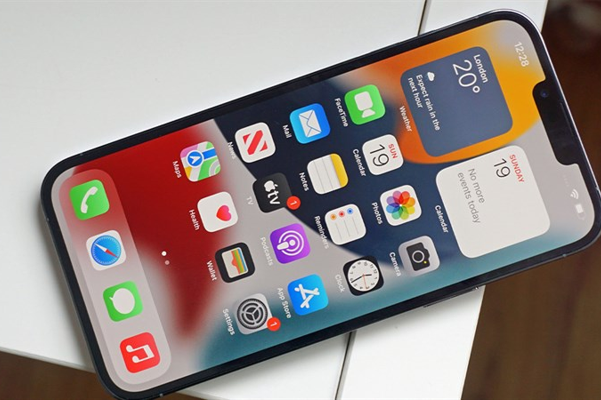 IC Kính Là Gì? Vì Sao Sửa IC Màn Hình Là Giải Pháp Cuối Cùng?