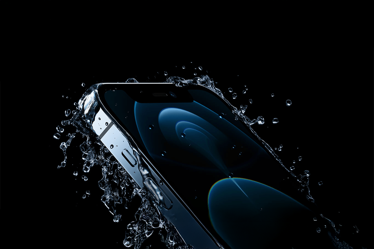 Sự thật iPhone chống nước: Đừng tin quảng cáo! Hiểu đúng để tránh mất tiền