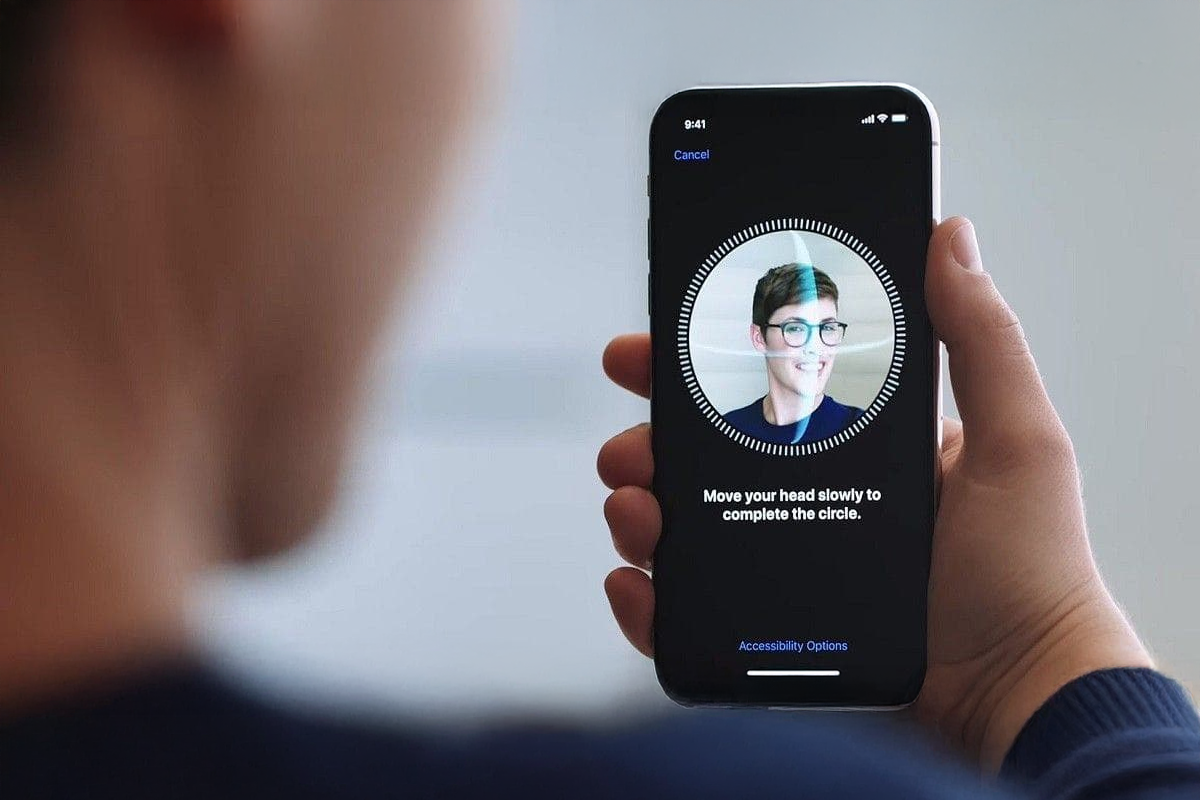 Thay Màn Hình iPhone Có Mất Face ID Không Sự Thật & Giải Pháp An Toàn 2025 - Hình 1 Thay Màn Hình iPhone Có Mất Face ID Không Sự Thật & Giải Pháp An Toàn 2025 - Hình 1