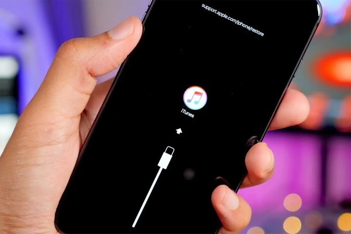 iPhone Bị Reset Liên Tục 9 Cách Khắc Phục Nhanh & Đơn Giản Tại Nhà 2025 - Hình 4 iPhone Bị Reset Liên Tục 9 Cách Khắc Phục Nhanh & Đơn Giản Tại Nhà 2025 - Hình 4