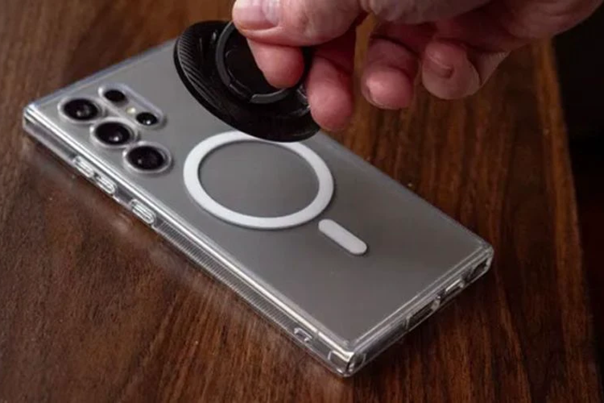 Sạc Pin Hiện Dấu Chấm Than Samsung Là Như Thế Nào? 5 Cách Xử Lý Ngay - Hình 3 Sạc Pin Hiện Dấu Chấm Than Samsung Là Như Thế Nào? 5 Cách Xử Lý Ngay - Hình 3