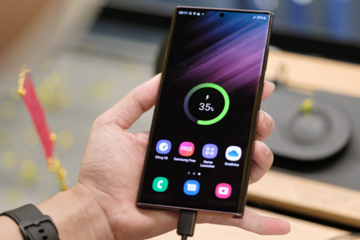 Tại sao điện thoại Samsung không nhận sạc nhanh?